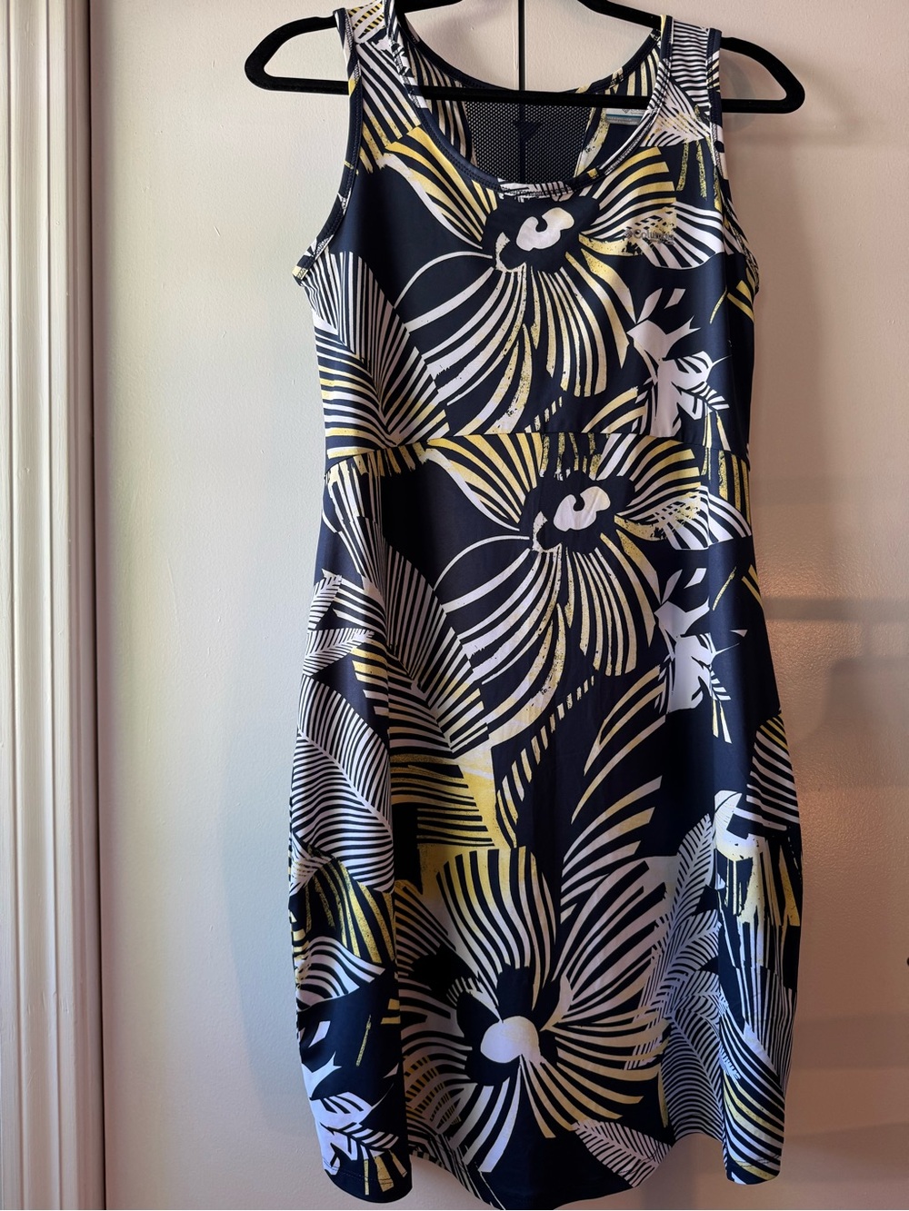 NWOT Columbia PFG Freezer III Dress - Navy & Yellow Tropical Palm Print - Size L